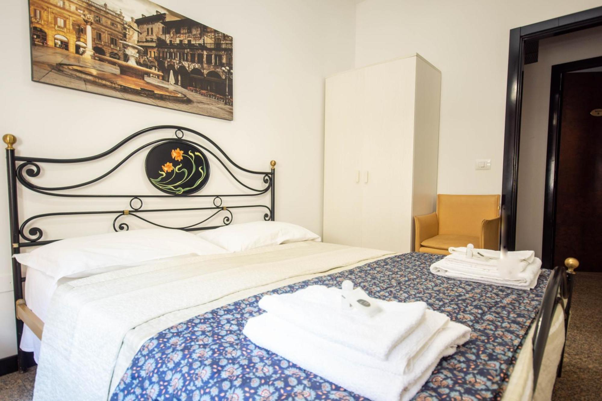 Residenza Bra Rooms Verona Exteriör bild
